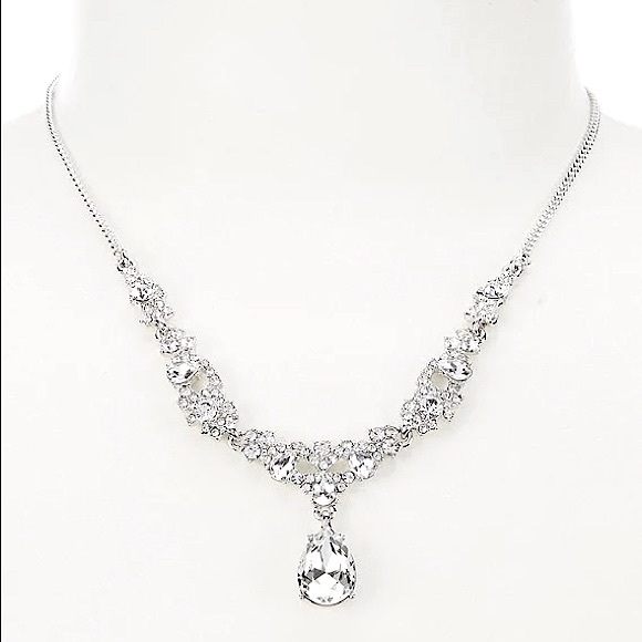 Givenchy Silver-tone Crystal Cluster Necklace - Picture 14 of 14